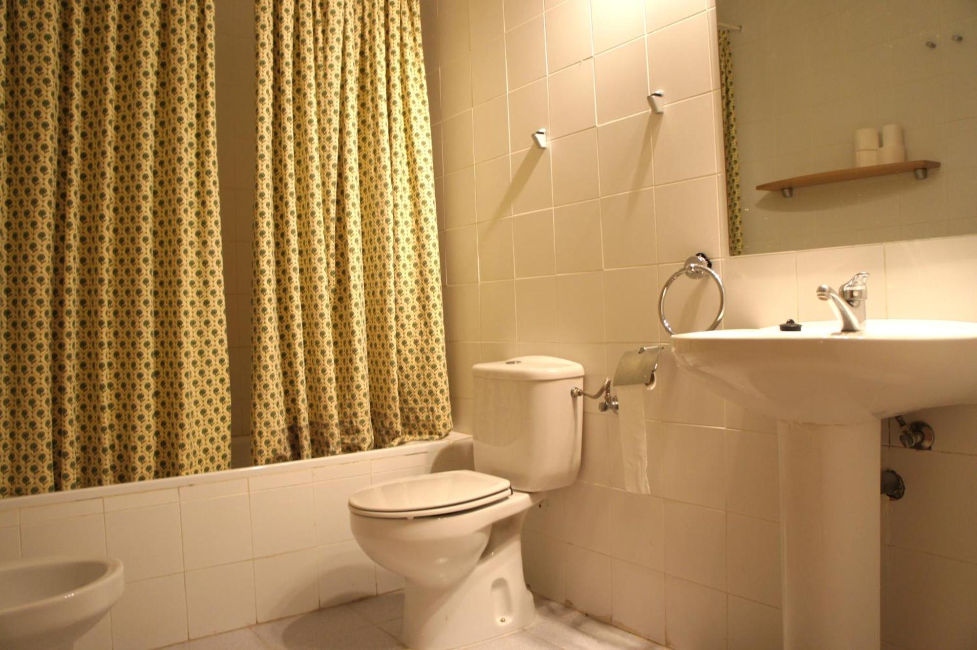 Apartamentos Fidalgo Sandiniés المظهر الخارجي الصورة